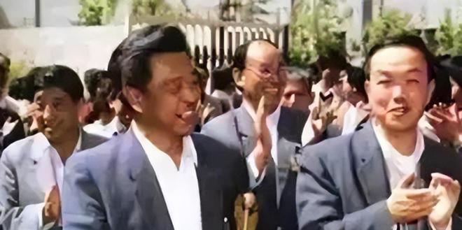 醇厚红塔山现十块一包褚时健：难辞其咎OG真人平台90年代烟民首选！香味(图2)
